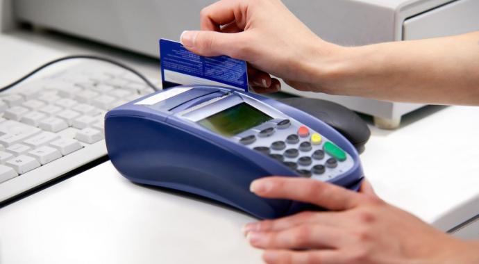 POS station payment with credit cards 